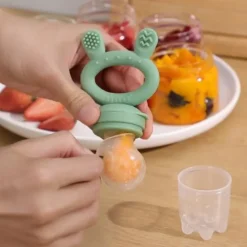 Haakaa Fresh Food Teething Feeder & Cover Set