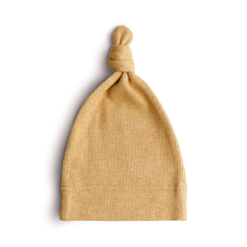 Mushie Ribbed Baby Beanie